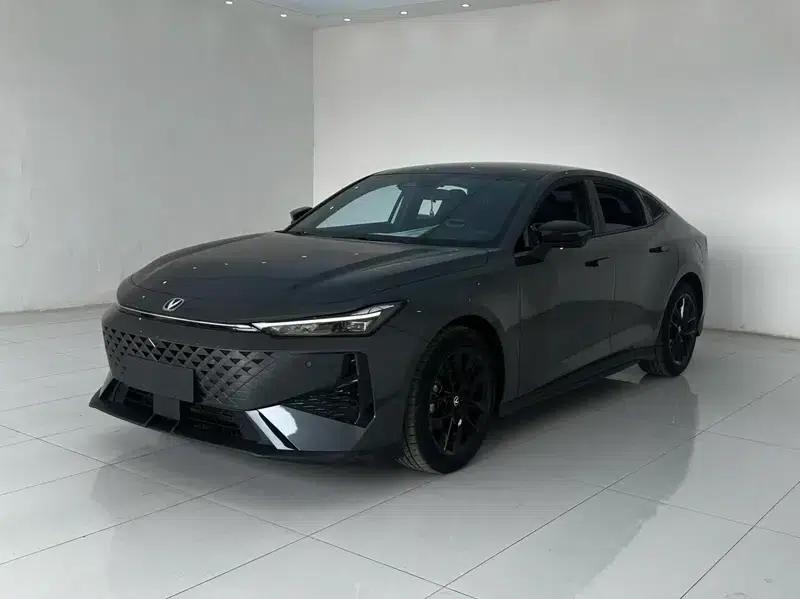 Changan UNI-V 2024 1.5T Premium Edition — миниатюра 1