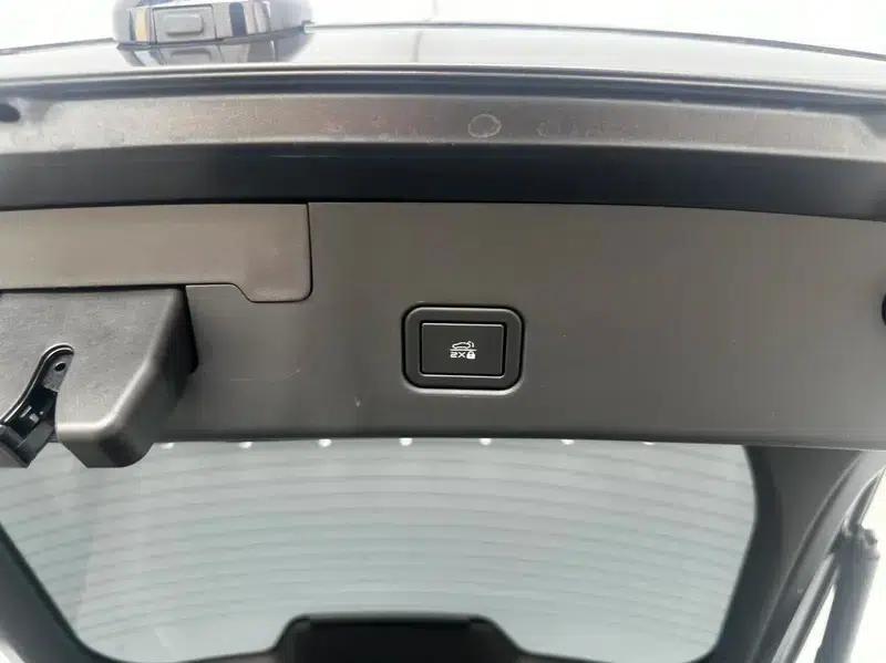 Changan UNI-V 2024 1.5T Premium Edition — миниатюра 14