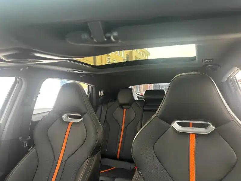 Changan UNI-V 2024 1.5T Premium Edition — миниатюра 21