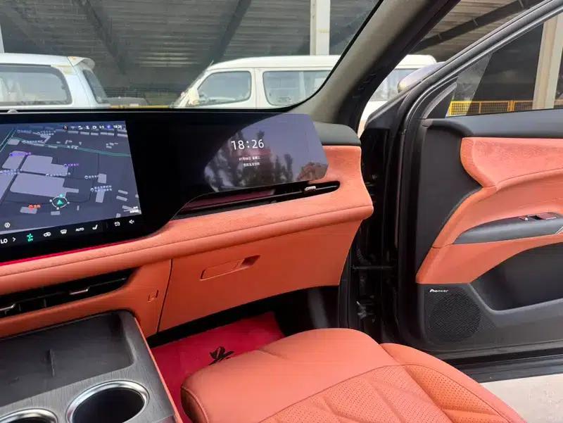 Changan CS75 PLUS 2025 Fourth Generation 1.5T New Blue Whale Smart Flagship Edition — миниатюра 13