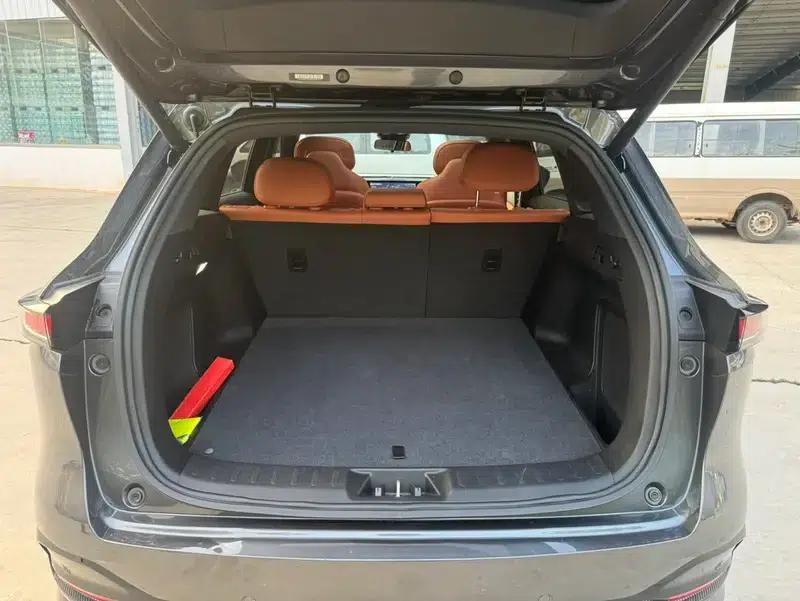 Changan CS75 PLUS 2025 Fourth Generation 1.5T New Blue Whale Smart Flagship Edition — миниатюра 24