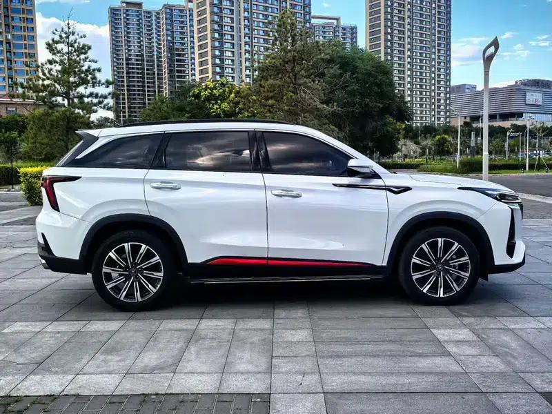Changan CS75 PLUS 2022 Second Generation 2.0T Automatic Premium Edition — миниатюра 7