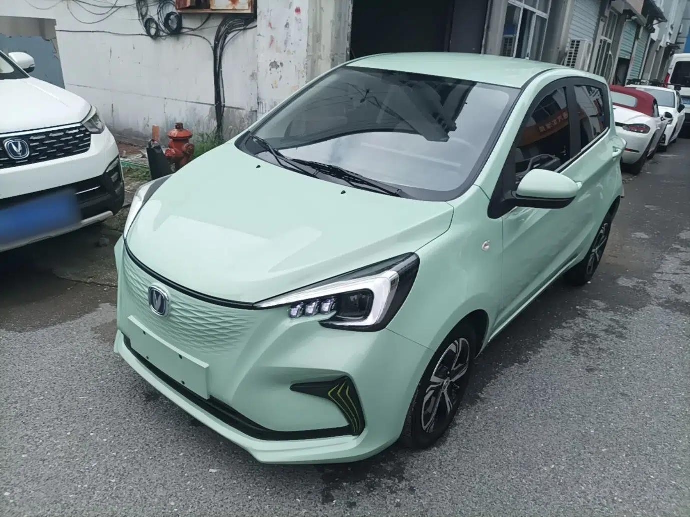 CHANGAN Benni E-Star 2022 Charming Edition Colorful Model Lithium Iron Phosphate — миниатюра 1