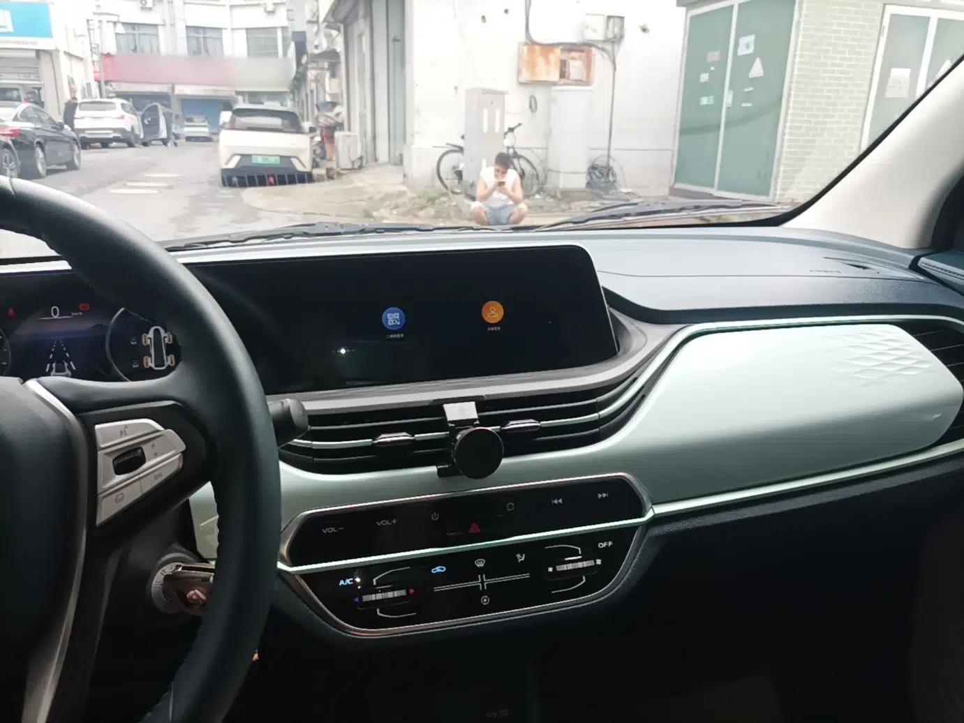 CHANGAN Benni E-Star 2022 Charming Edition Colorful Model Lithium Iron Phosphate — миниатюра 12