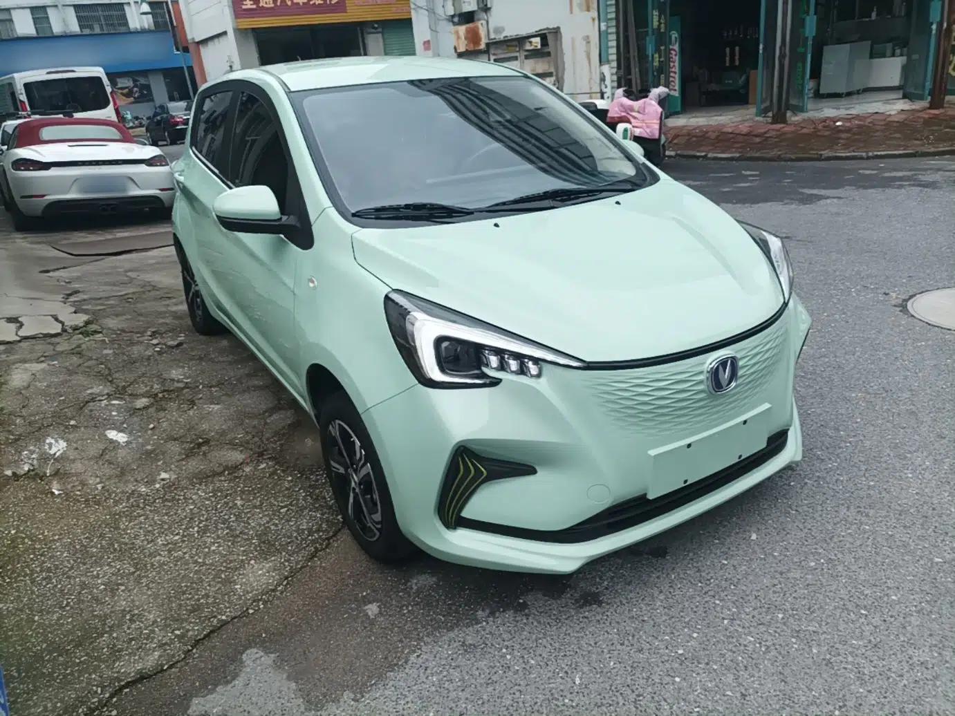 CHANGAN Benni E-Star 2022 Charming Edition Colorful Model Lithium Iron Phosphate — миниатюра 3