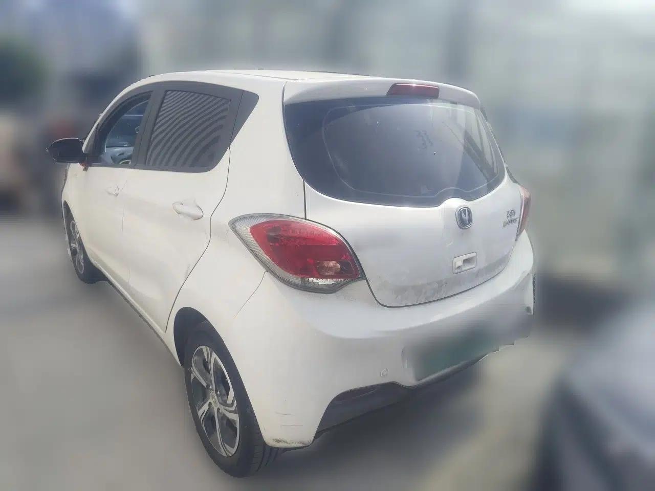 CHANGAN Benni E-Star 2022 Charming Edition Colorful Model Lithium-Ion Battery — миниатюра 4
