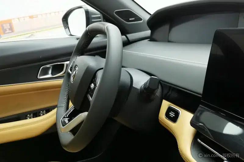 Changan UNI-K 2021 2.0T Premium Edition — миниатюра 11