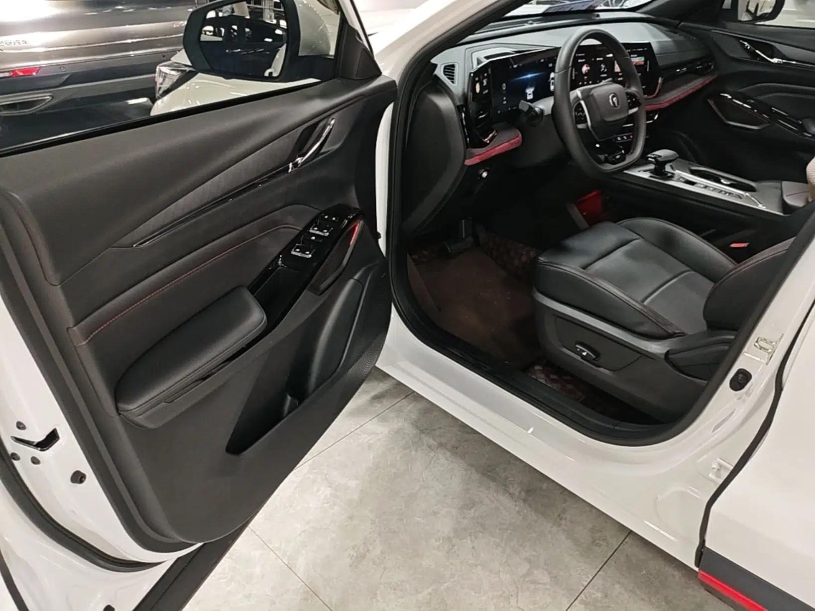 CHANGAN X5 PLUS 2024 1.5T DCT Excellence Edition — миниатюра 18