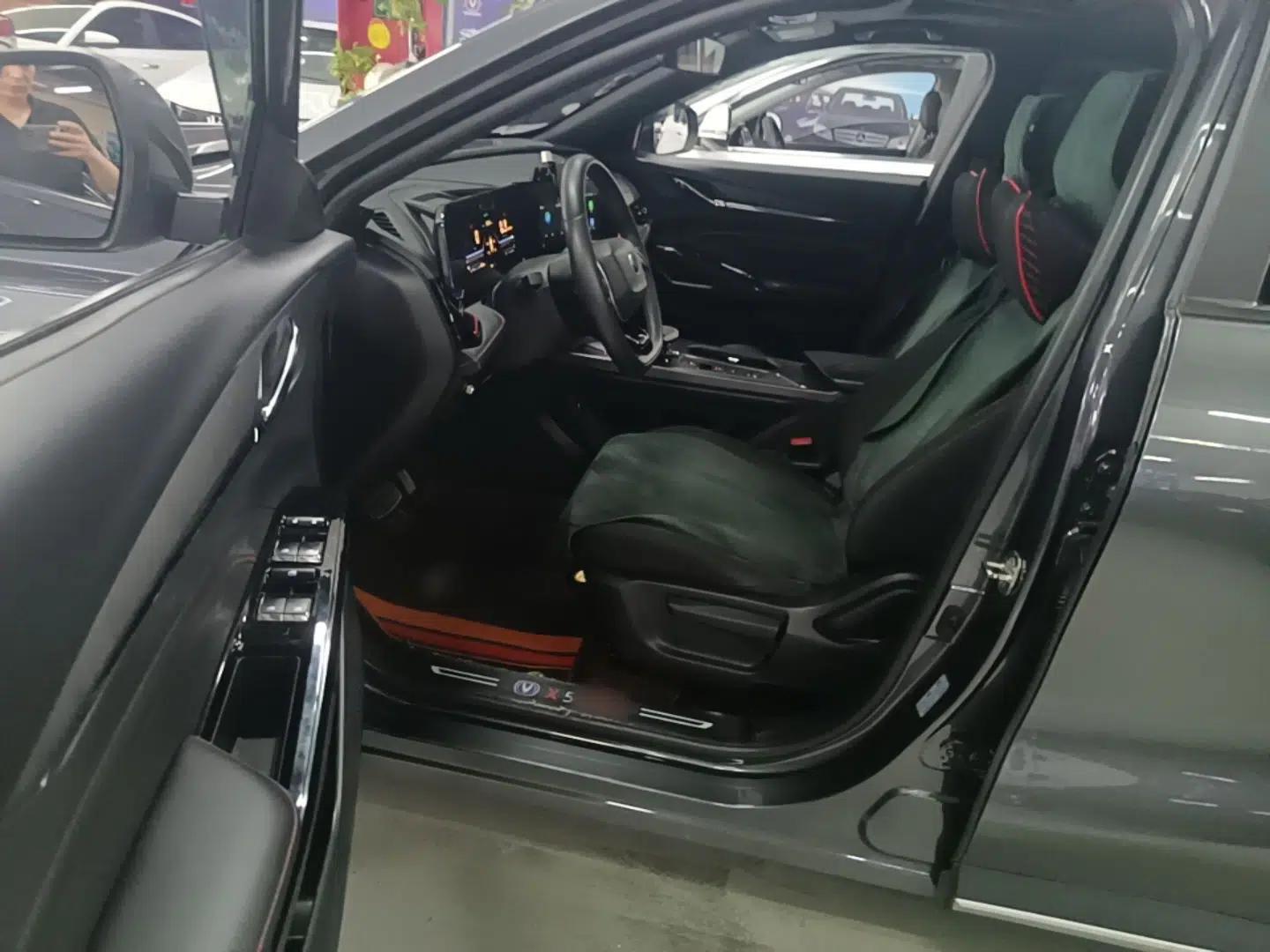 CHANGAN X5 PLUS 2024 1.5T DCT Enjoyment Version — миниатюра 18