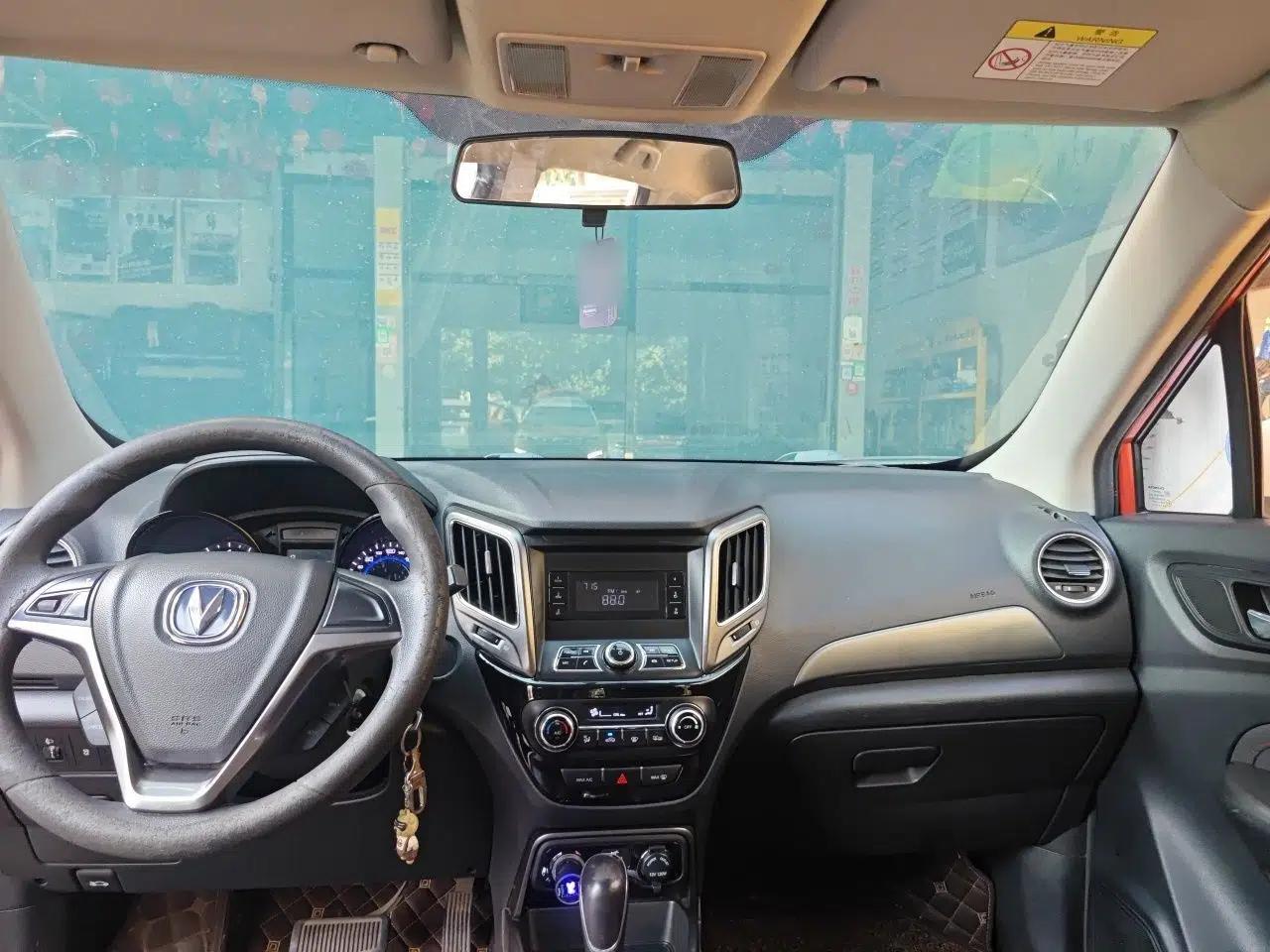 CHANGAN CS15 2016 1.5L Automatic Fashion Edition — миниатюра 9