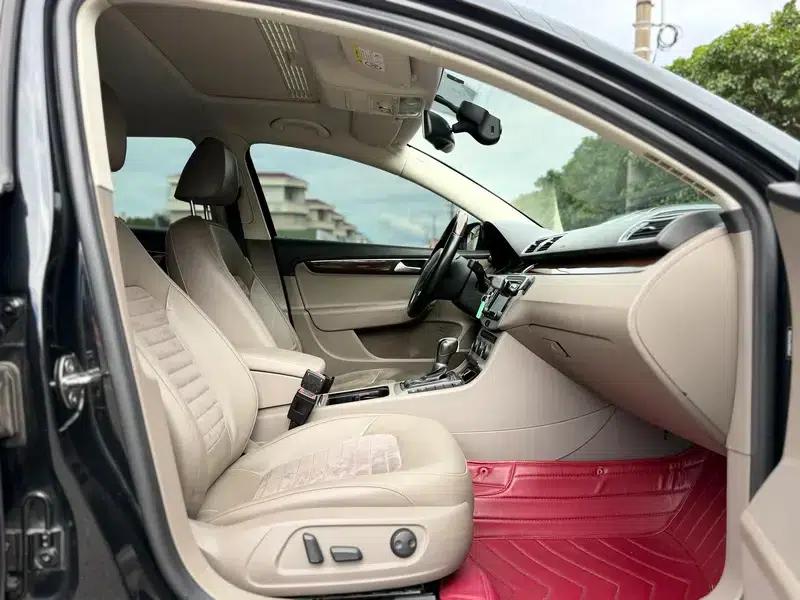 2015 Volkswagen Passat 2.0TSI Luxury — миниатюра 14