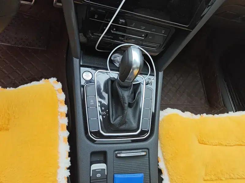 2024 Volkswagen Magotan 330TSI DSG Luxury Edition (2 Million Units Limited Edition) — миниатюра 14