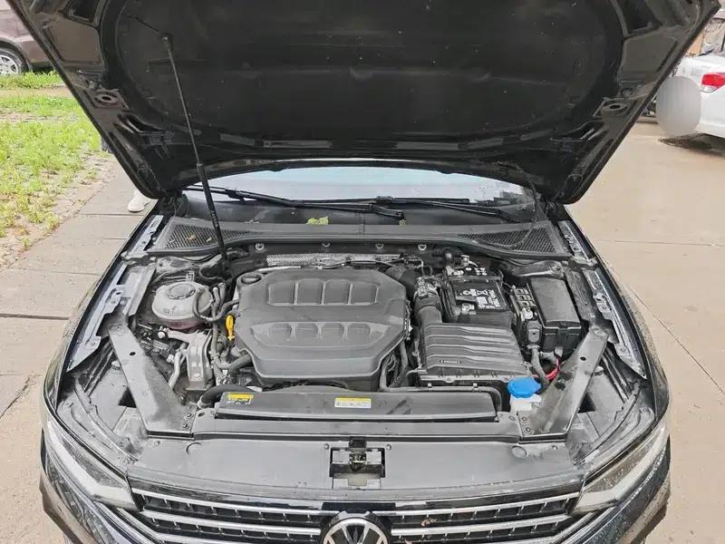 2024 Volkswagen Magotan 330TSI DSG Luxury Edition (2 Million Units Limited Edition) — миниатюра 19