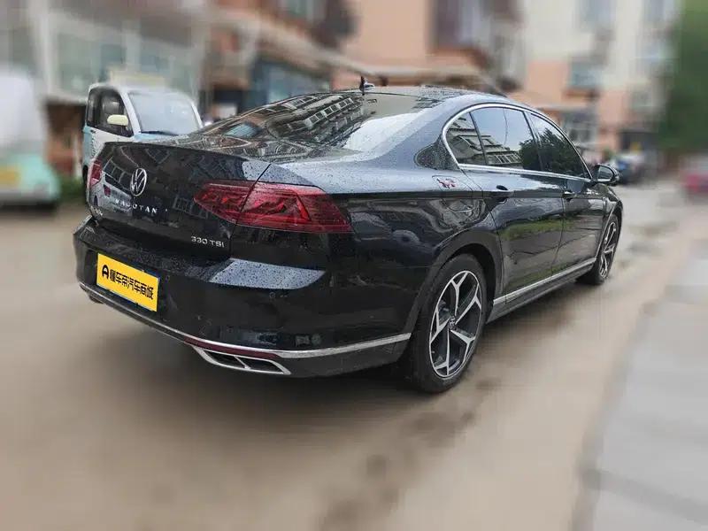 2024 Volkswagen Magotan 330TSI DSG Luxury Edition (2 Million Units Limited Edition) — миниатюра 4