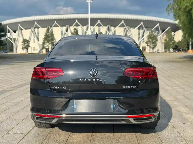 Volkswagen Passat 2021 330TSI DSG 30th Anniversary Edition — миниатюра 5