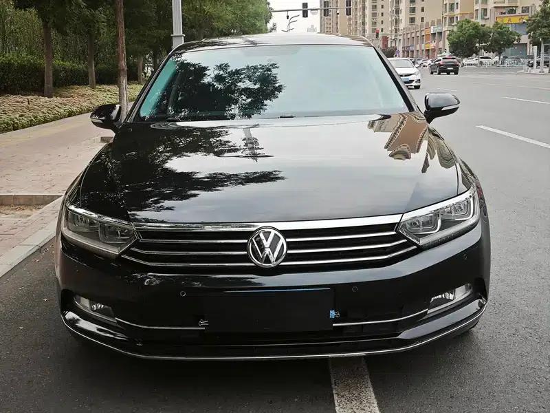 2019 Volkswagen Magotan 330TSI DSG Leading Edition (China VI Emission Standard) — миниатюра 2
