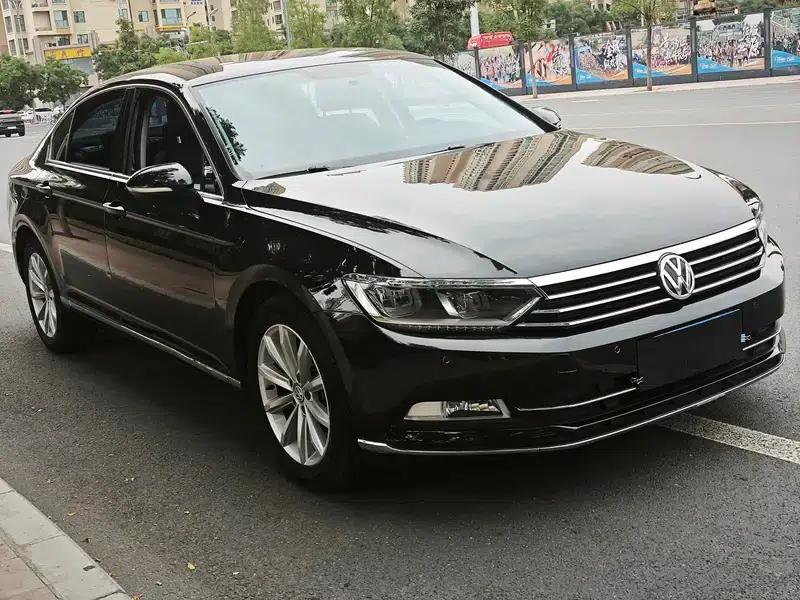 2019 Volkswagen Magotan 330TSI DSG Leading Edition (China VI Emission Standard) — миниатюра 3