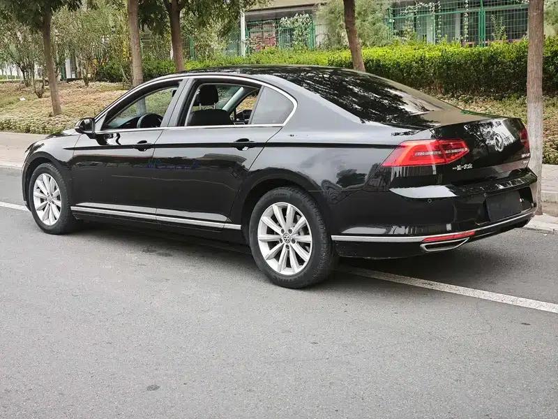 2019 Volkswagen Magotan 330TSI DSG Leading Edition (China VI Emission Standard) — миниатюра 4
