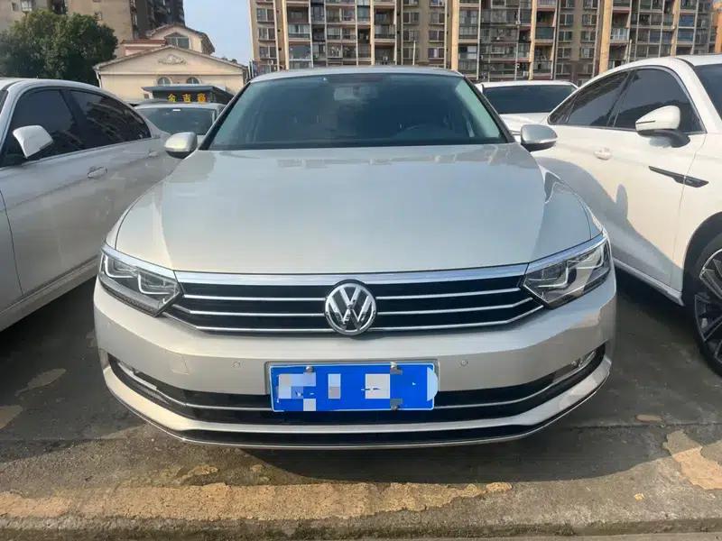 2019 Volkswagen Magotan 330TSI DSG Leading Edition (China VI Emission Standard) — миниатюра 2