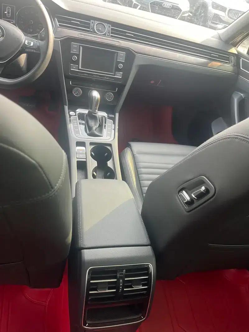 2019 Volkswagen Magotan 330TSI DSG Leading Edition (China VI Emission Standard) — миниатюра 7