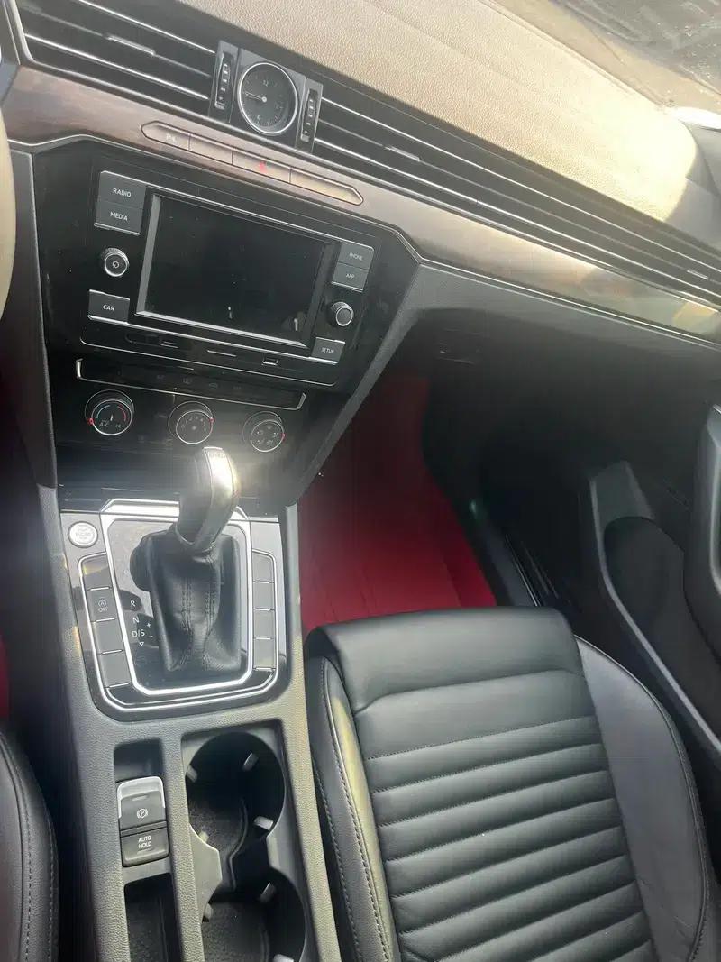 2019 Volkswagen Magotan 330TSI DSG Leading Edition (China VI Emission Standard) — миниатюра 10