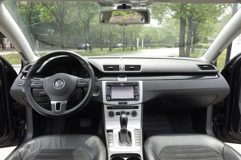 2013 Volkswagen Passat 1.8TSI Premium — миниатюра 11