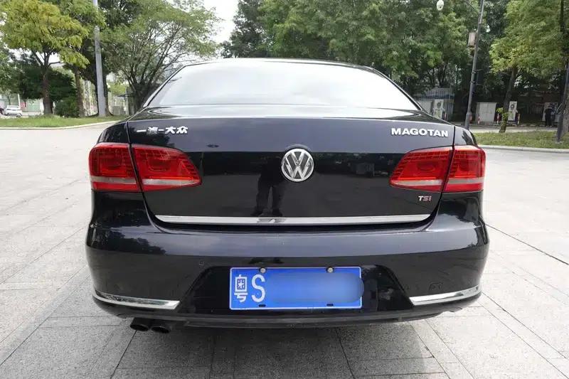 2013 Volkswagen Passat 1.8TSI Premium — миниатюра 5