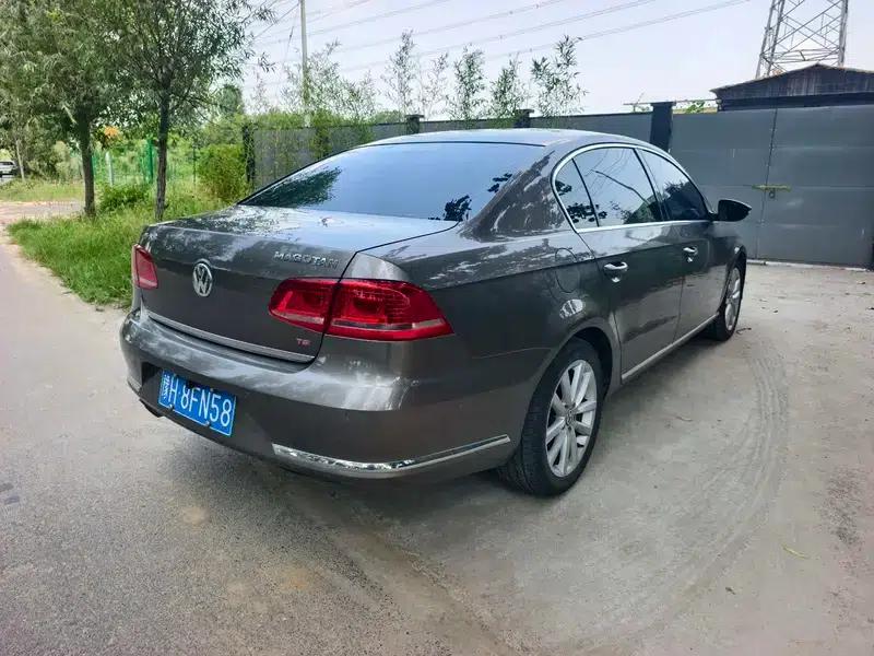 2012 Volkswagen Passat 2.0TSI Premium — миниатюра 5