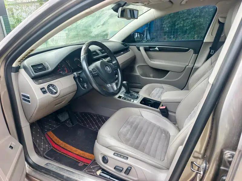 2012 Volkswagen Passat 2.0TSI Premium — миниатюра 10