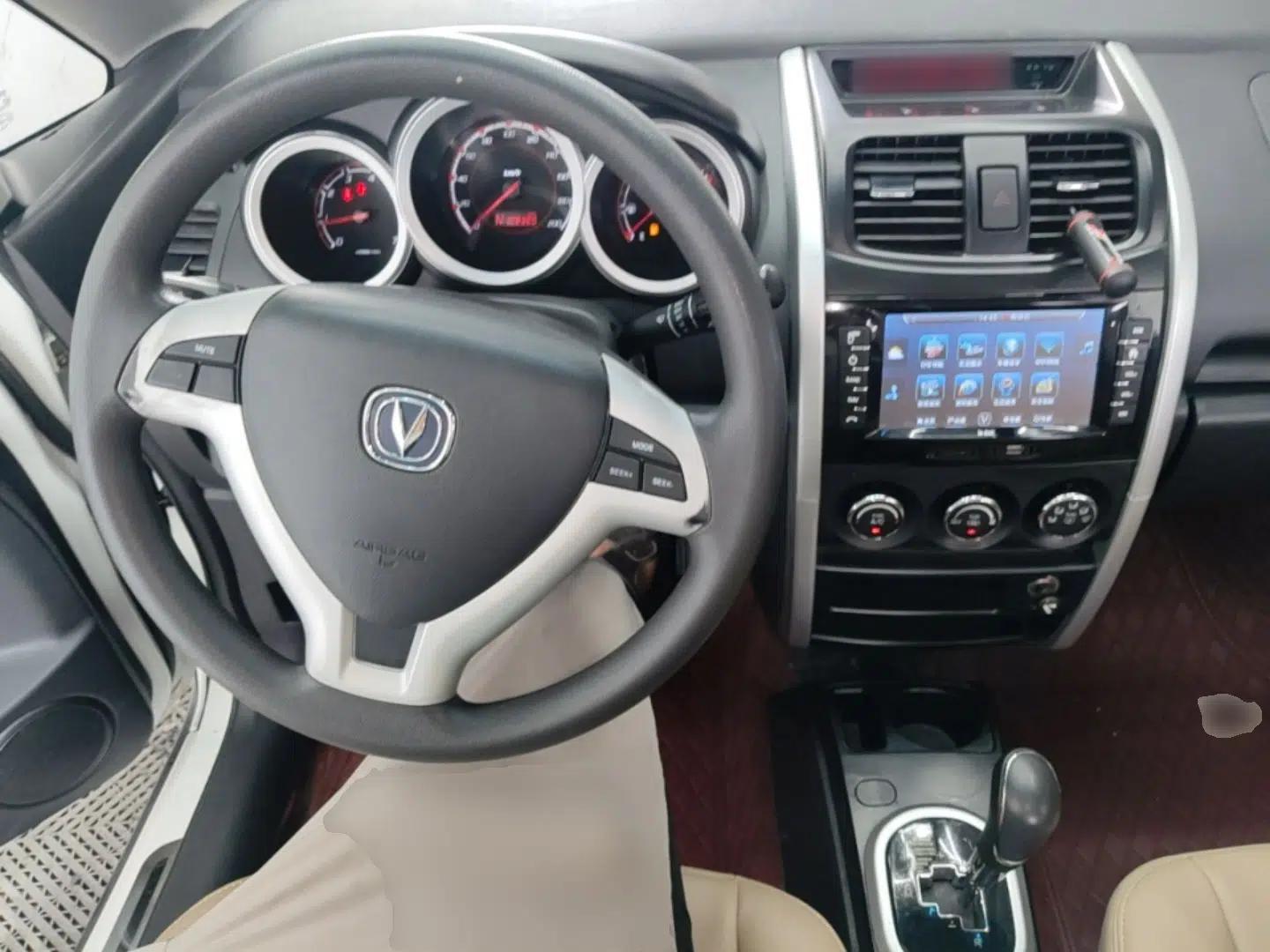 CHANGAN CX20 2014 1.4L IMT Sunroof Navigation Version China IV Standard — миниатюра 12