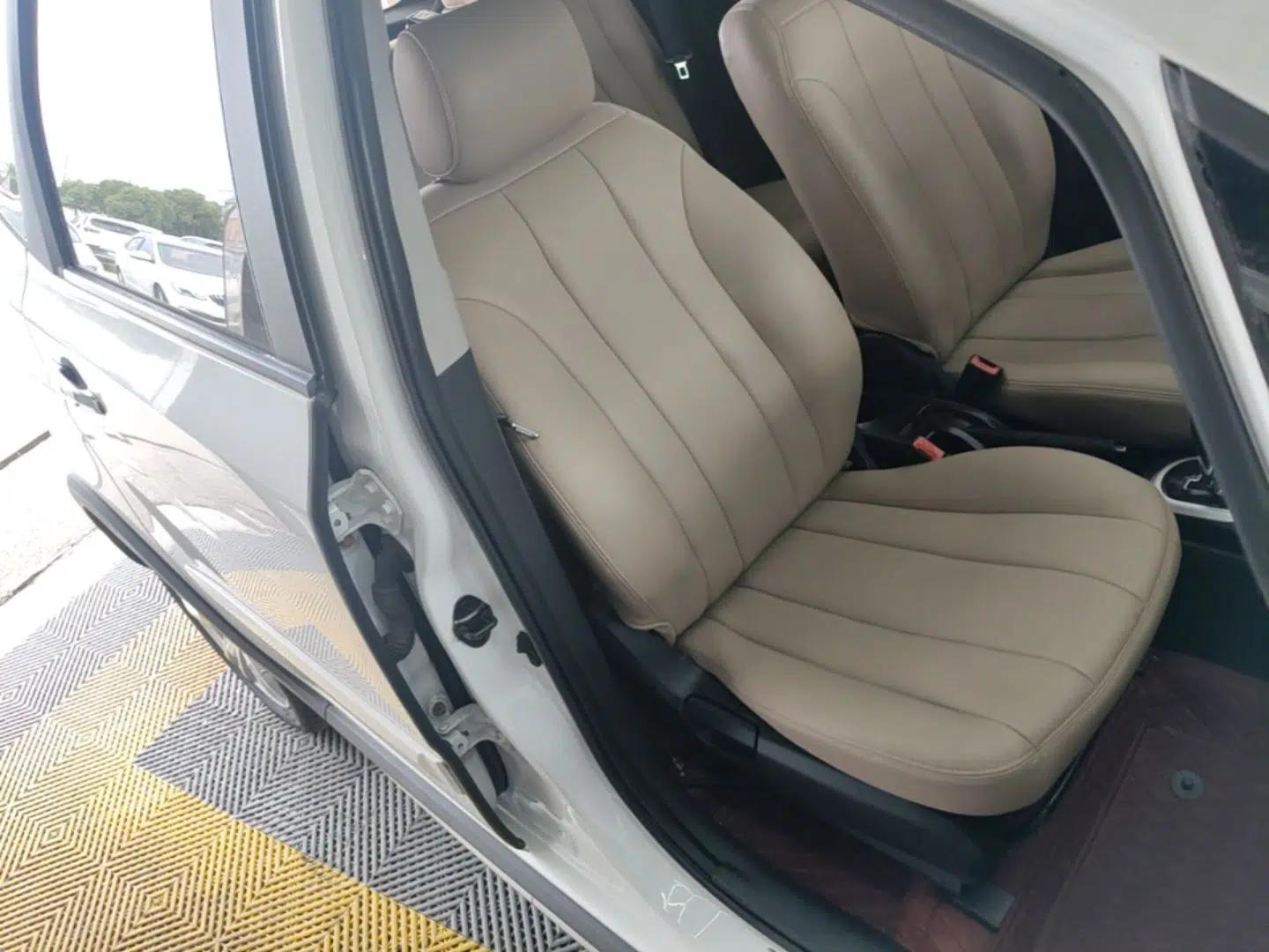 CHANGAN CX20 2014 1.4L IMT Sunroof Navigation Version China IV Standard — миниатюра 19