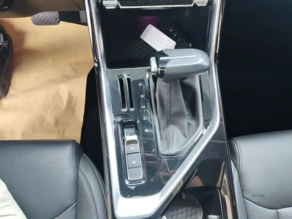 Wuling Xingchen 2021 1.5T CVT Star Edition — миниатюра 10