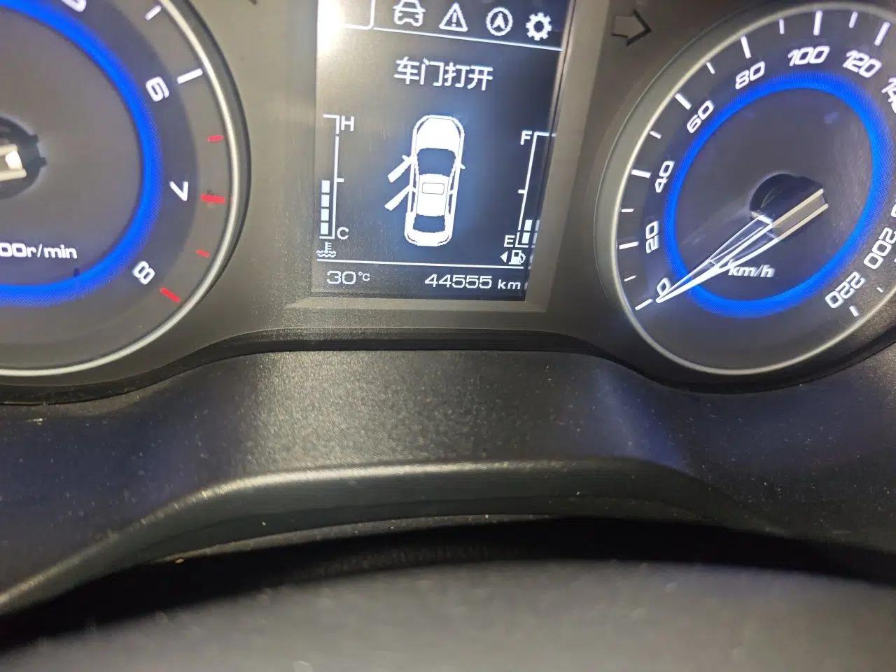 CHANGAN Eado DT 2019 1.6L Manual Comfort Model China VI Standard — миниатюра 12