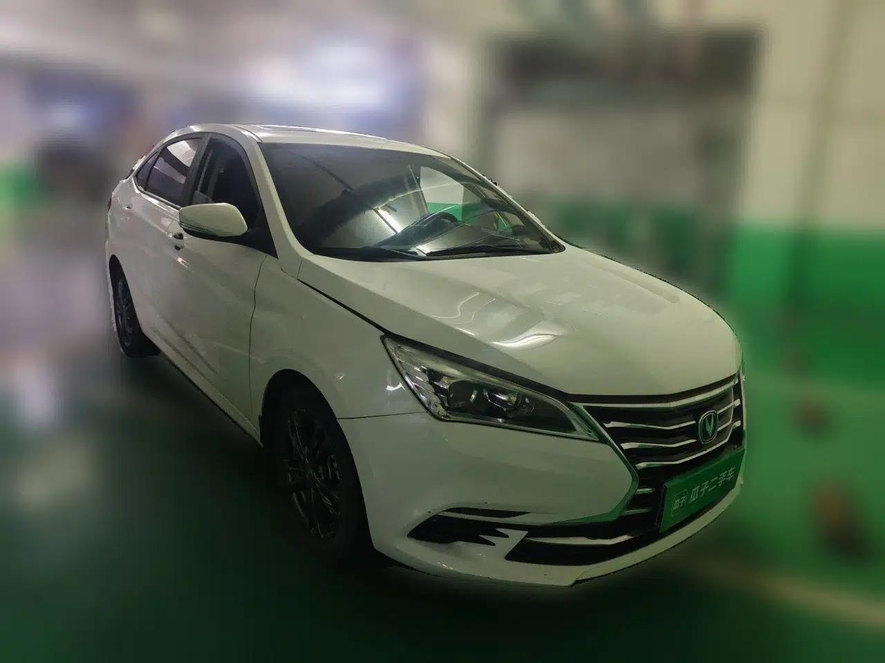 CHANGAN Eado DT 2019 1.6L Manual Comfort Model China VI Standard — миниатюра 3