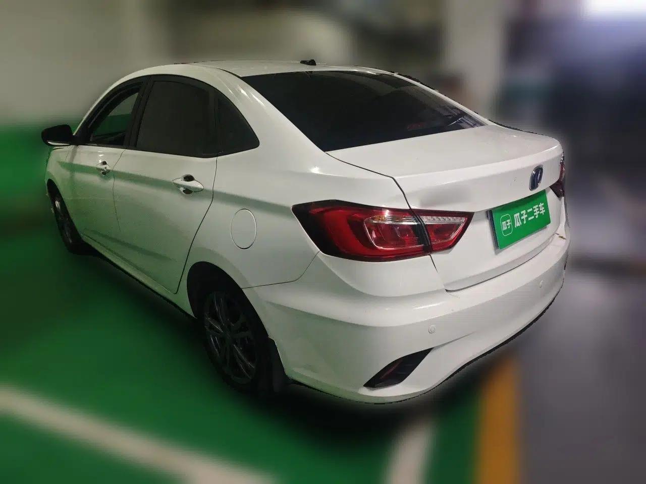 CHANGAN Eado DT 2019 1.6L Manual Comfort Model China VI Standard — миниатюра 4