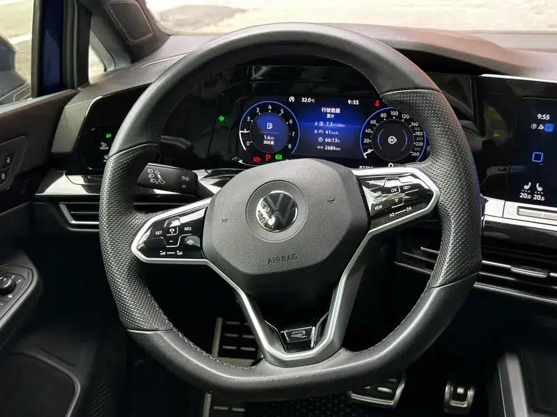 2021 Golf 280TSI DSG R-Line — миниатюра 14