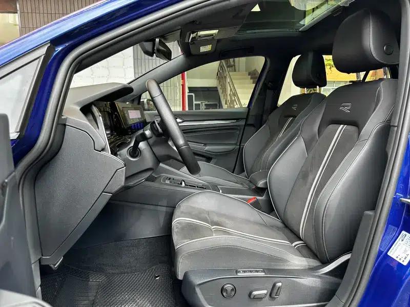 2021 Golf 280TSI DSG R-Line — миниатюра 17