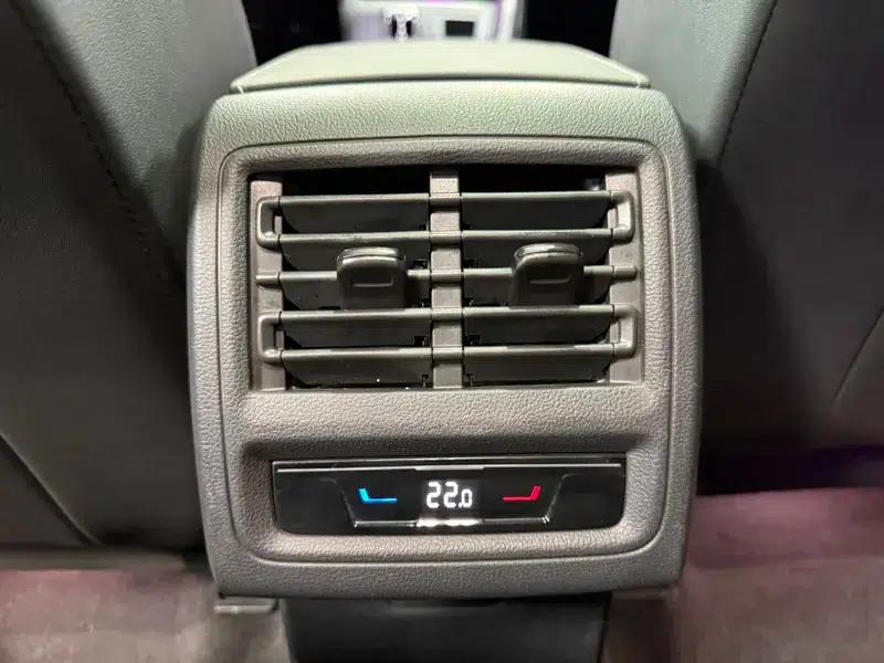 2021 Golf 280TSI DSG R-Line — миниатюра 10