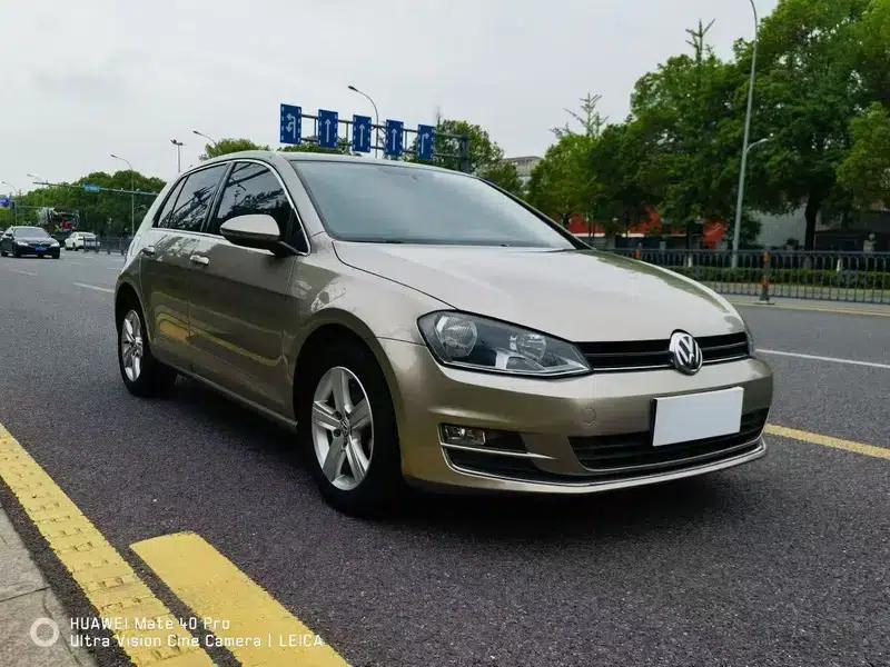 2014 Golf 1.6L Automatic Comfort — миниатюра 3