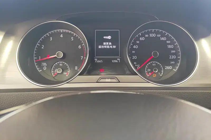 2016 Golf 230TSI Automatic Comfort — миниатюра 14