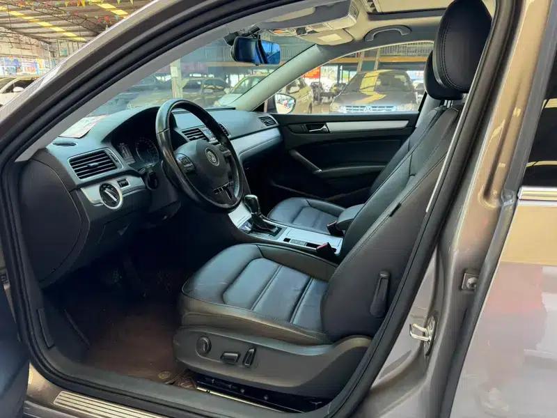 2014 Passat 1.8TSI DSG Premium Edition — миниатюра 14