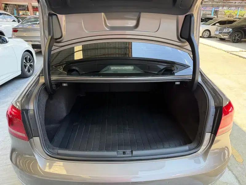 2014 Passat 1.8TSI DSG Premium Edition — миниатюра 18