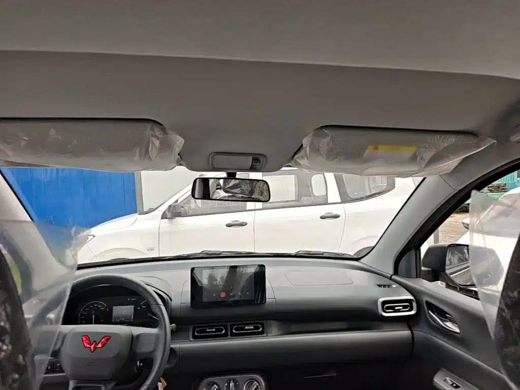 Wuling Hongguang New Energy 2025 Range-Extended Hybrid 50km Comfort Model — миниатюра 18