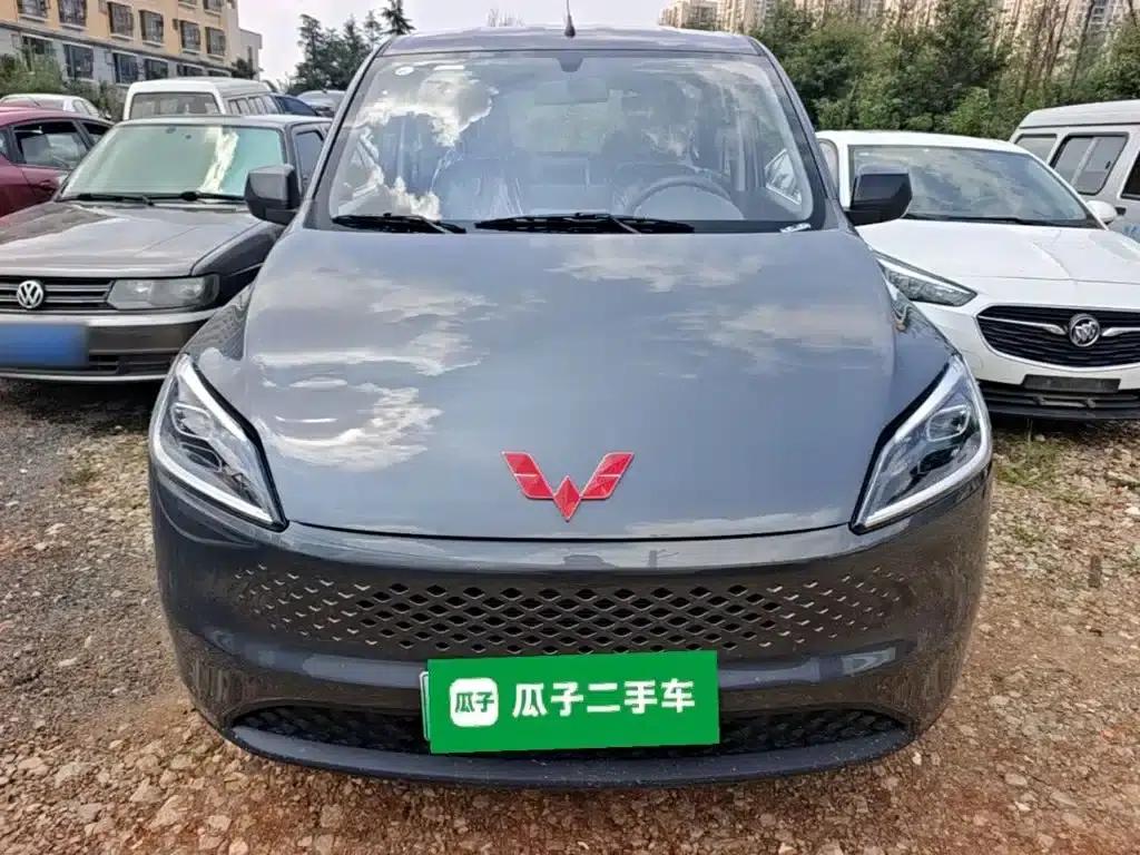 Wuling Hongguang New Energy 2025 Range-Extended Hybrid 50km Comfort Model — миниатюра 3