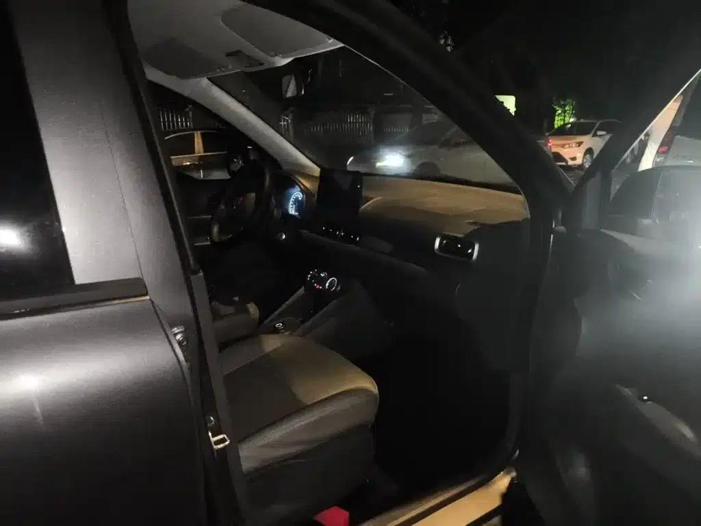 Wuling Hongguang New Energy 2024 Pure Electric Version 300KM Practical Model — миниатюра 22