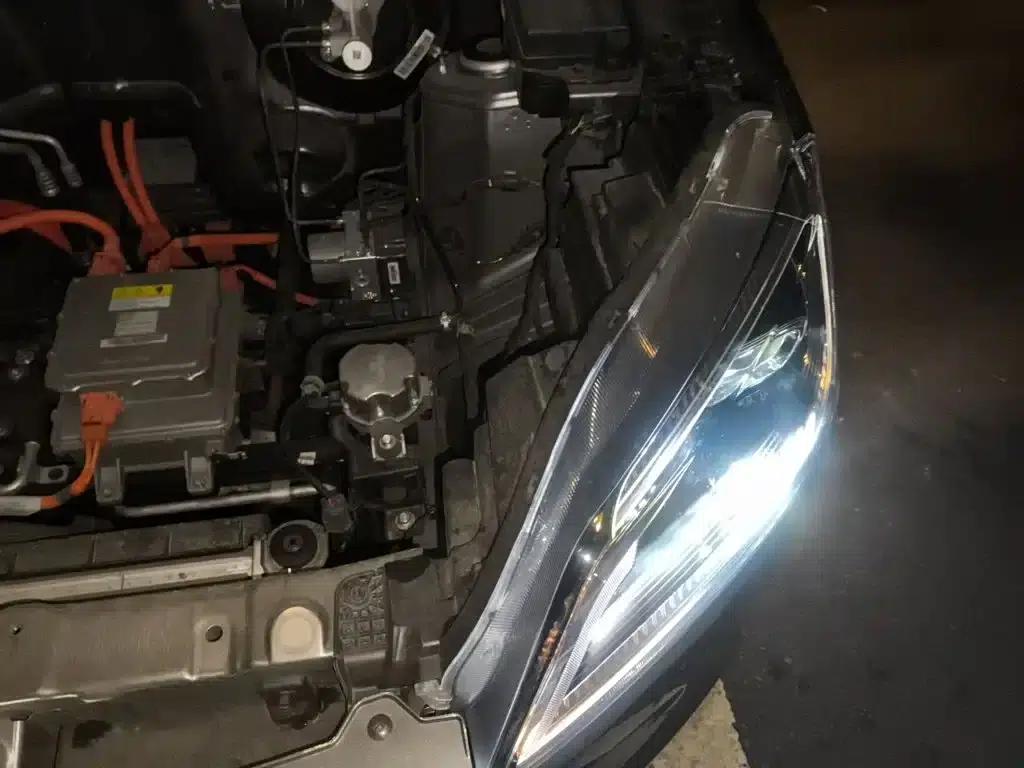 Wuling Hongguang New Energy 2024 Pure Electric Version 300KM Practical Model — миниатюра 24