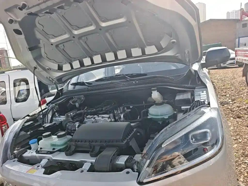 Wuling Hongguang New Energy 2025 Range-Extended Hybrid 50km Comfort Model — миниатюра 20
