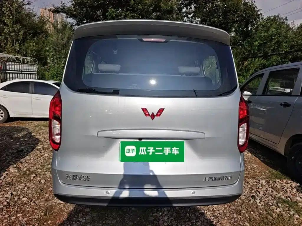 Wuling Hongguang New Energy 2025 Range-Extended Hybrid 50km Comfort Model — миниатюра 6