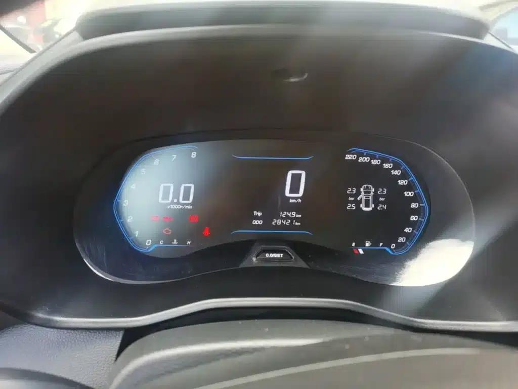 Wuling Hongguang S3 2019 1.5L Manual Comfort Model (National VI Emission Standard) — миниатюра 12