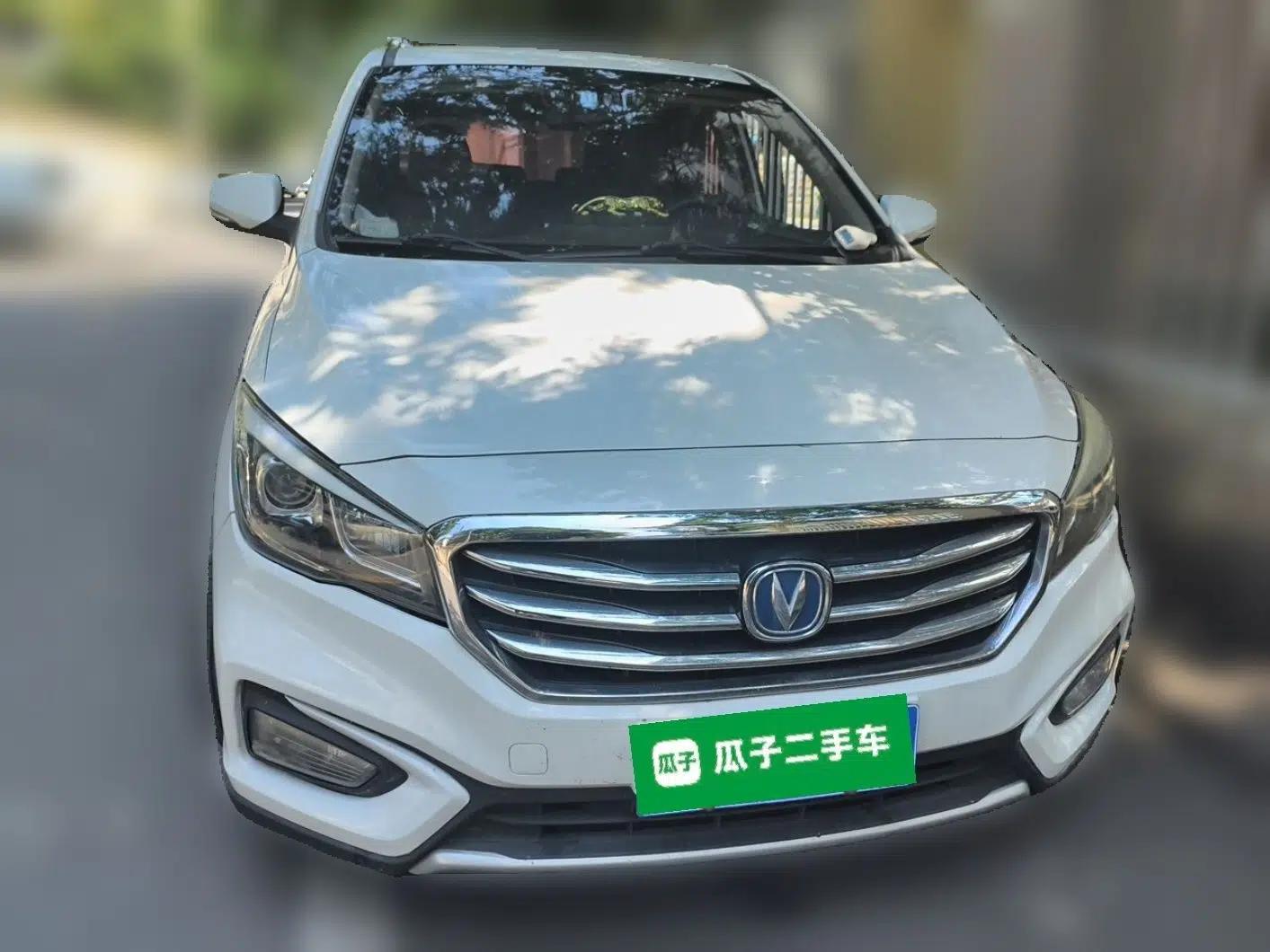 CHANGAN Lingxuan 2017 1.6L Manual Happiness Edition — миниатюра 2